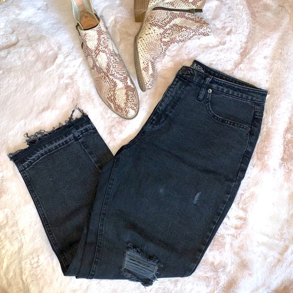 wild fable Pants - Wild fable High Rise Mom Jeans